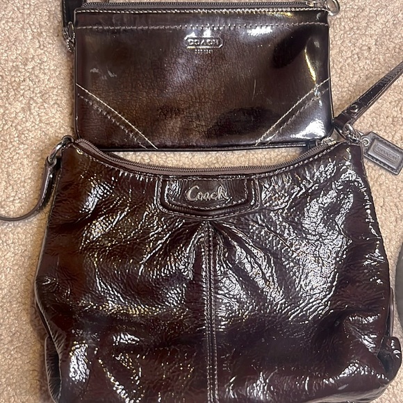 Coach Handbags - Used coach leather brown crossbody bag with wristlet wallet chocolate brown